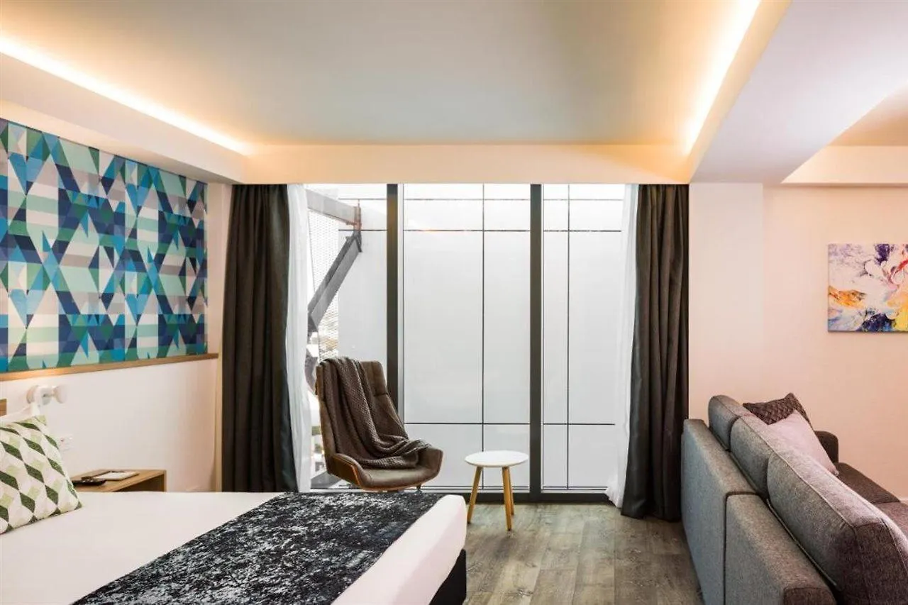 Carnmore Hotel Christchurch